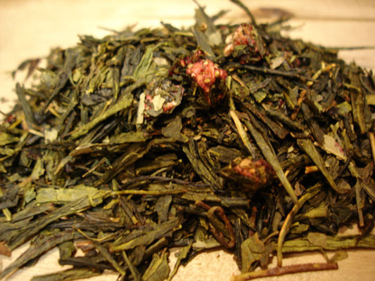 Grüner Tee Erdbeere Sahne