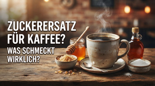 Zuckerersatz für Kaffee mit Honig, Erythrit, Ahornsirup und braunem Zucker